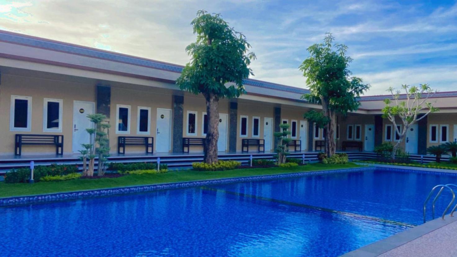 Nio Garden Hotel Sumbawa Dış mekan fotoğraf